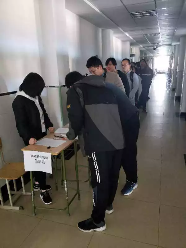 短信或其他形式与您取得联系 同类内容