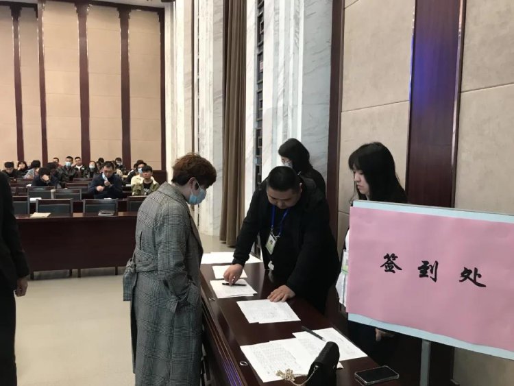 短信或其他形式与您取得联系 同类内容