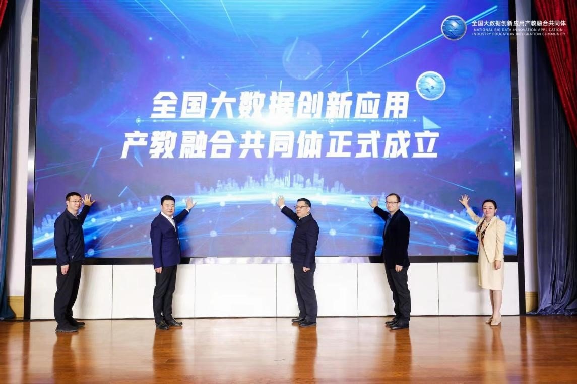 1699951279404680.jpg 短信或其他形式与您取得联系 同类内容